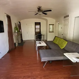 U1 - Entire 2 Bedroom In Dt Phx With Pkg Apartment